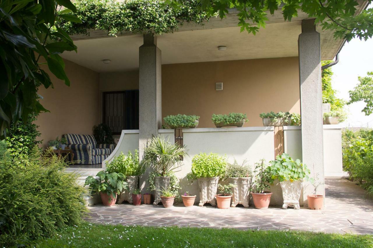 مبيت وإفطار Trenzano Il Giardino المظهر الخارجي الصورة