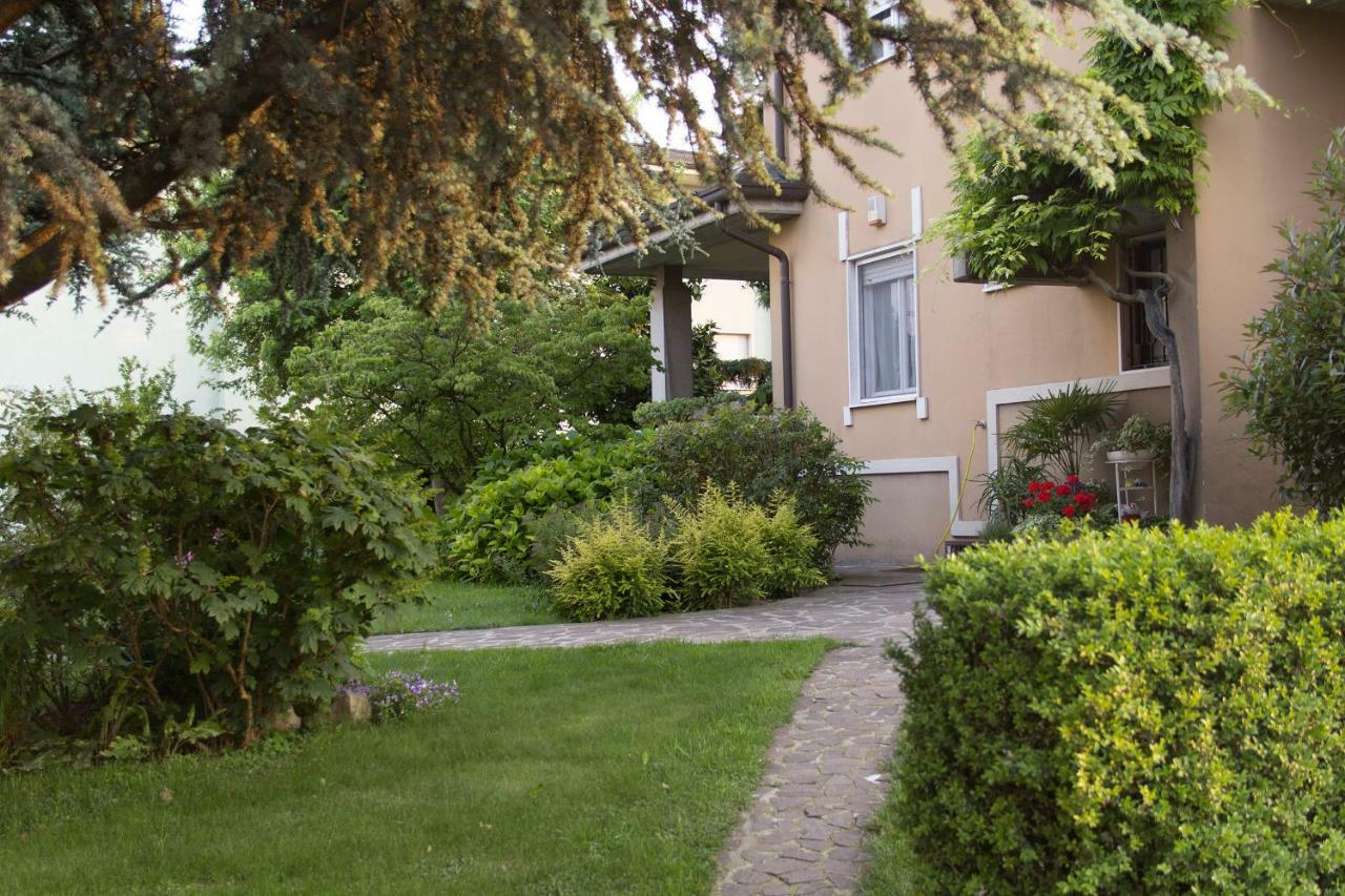مبيت وإفطار Trenzano Il Giardino المظهر الخارجي الصورة