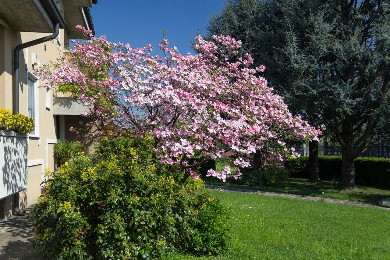 مبيت وإفطار Trenzano Il Giardino المظهر الخارجي الصورة